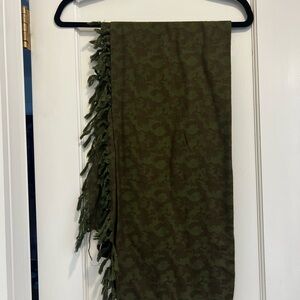 Scotch & Soda Olive Green Patterned Curtain with Fringe